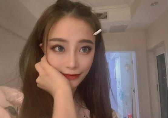 女闺蜜吃瓜,揭秘娱乐圈那些不为人知的幕后故事